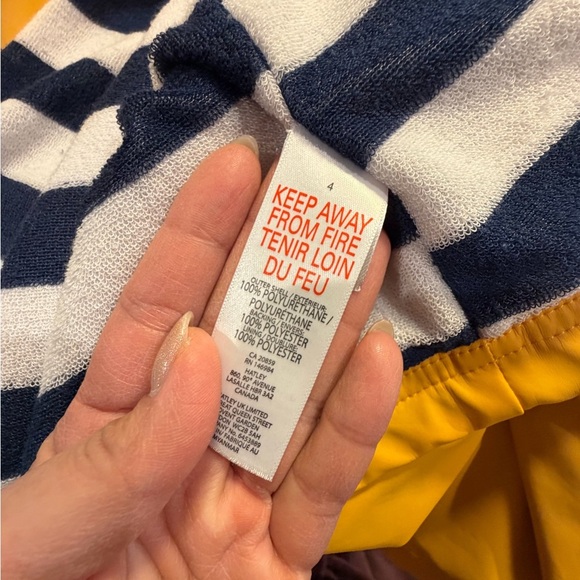 HATLEY yellow raincoat Kids Jacket-4. light pink stain on the back of a sleeve - Picture 11 of 12